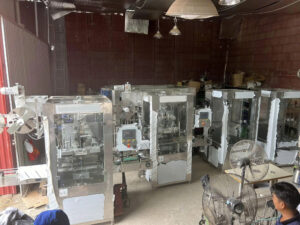 Máy phóng nhãn và co màng