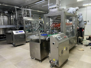 Dây chuyển máy chiết rót