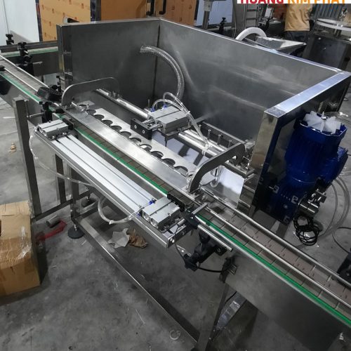 Máy rửa chai lọ