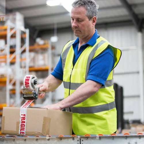 Hình ảnh dán thùng Carton thủ công